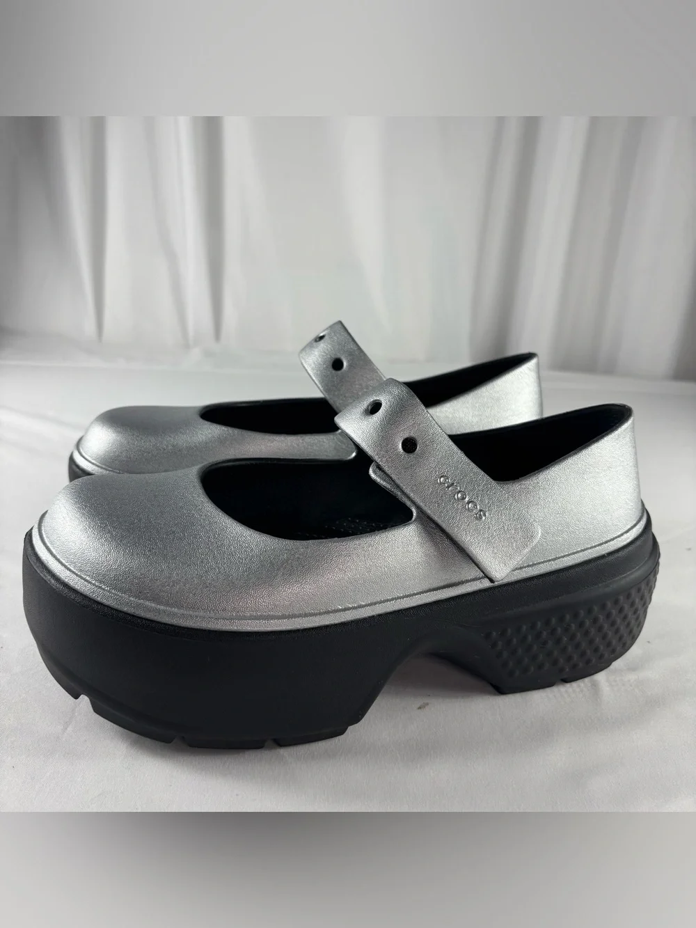 CROCS Metallic Silver Mary Jane Platform Clogs